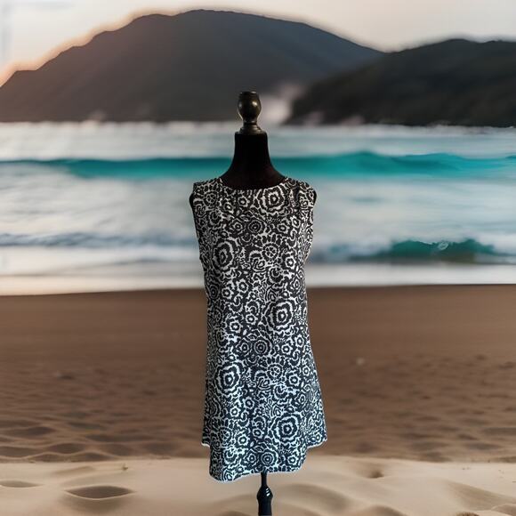 RipSkirt Hawaii Travel Dress - M - Black Floral Packable Resortwear Wrinkle Free - Picture 2 of 10